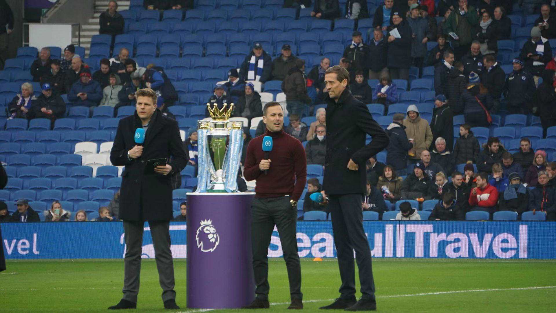 赛场上达成 赛场上达成